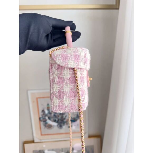 Chanel Women Pre-Loved Bag Very Good Condition - Picture 7 of 9